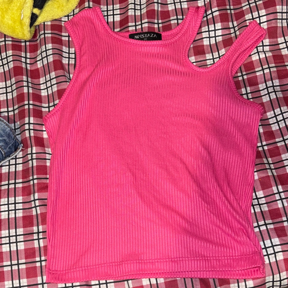Vibrant Pink Ribbed Tank Top